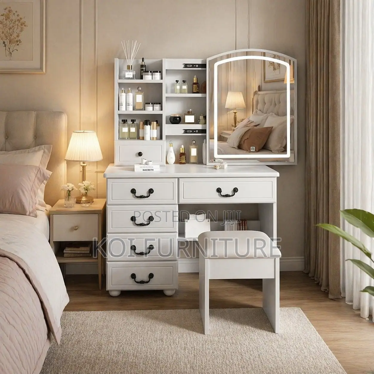 Dressers; Elegant Modern Style Vanity Set Dressing Table