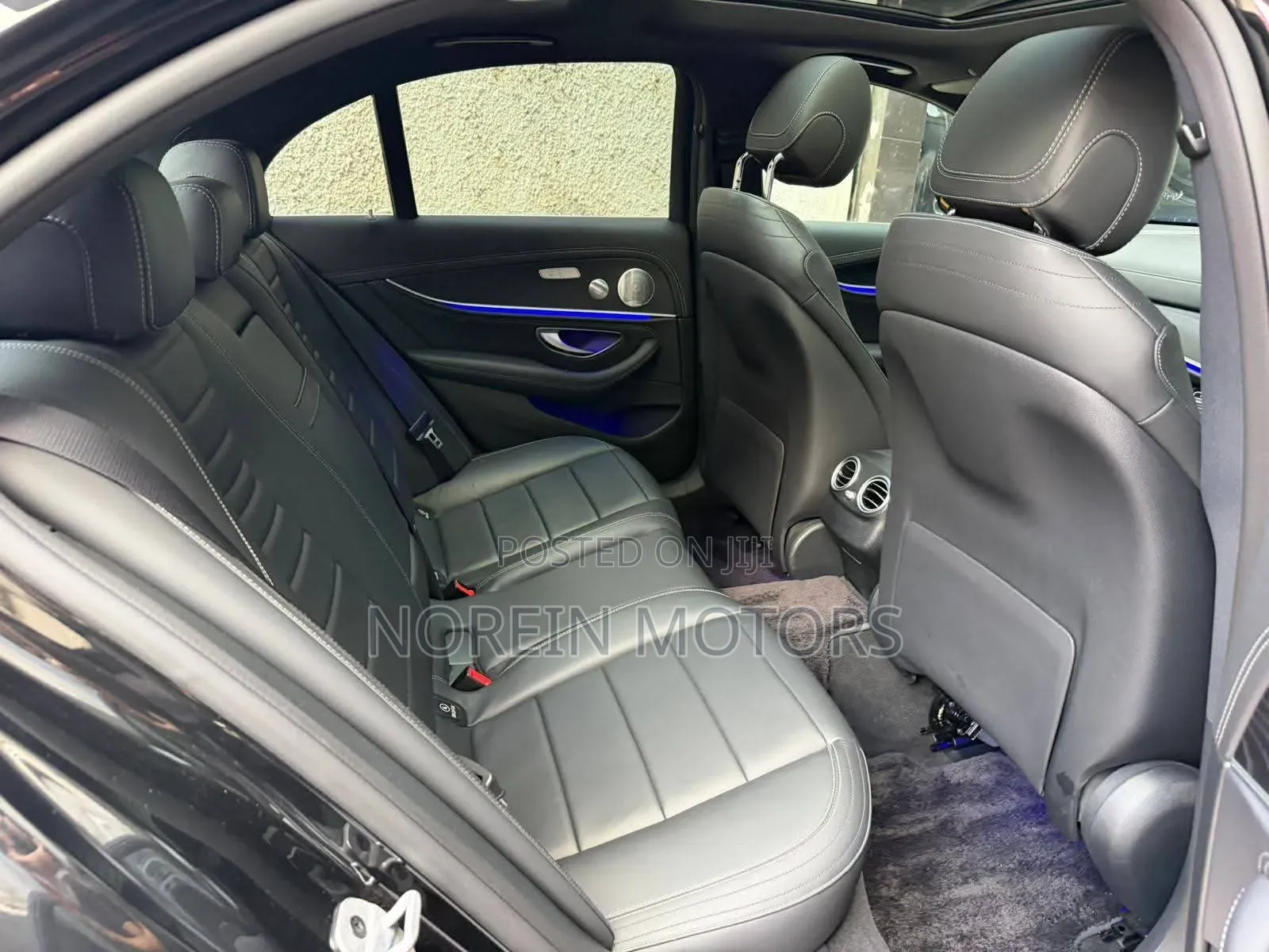 Mercedes-Benz C200 2020 Matt Black