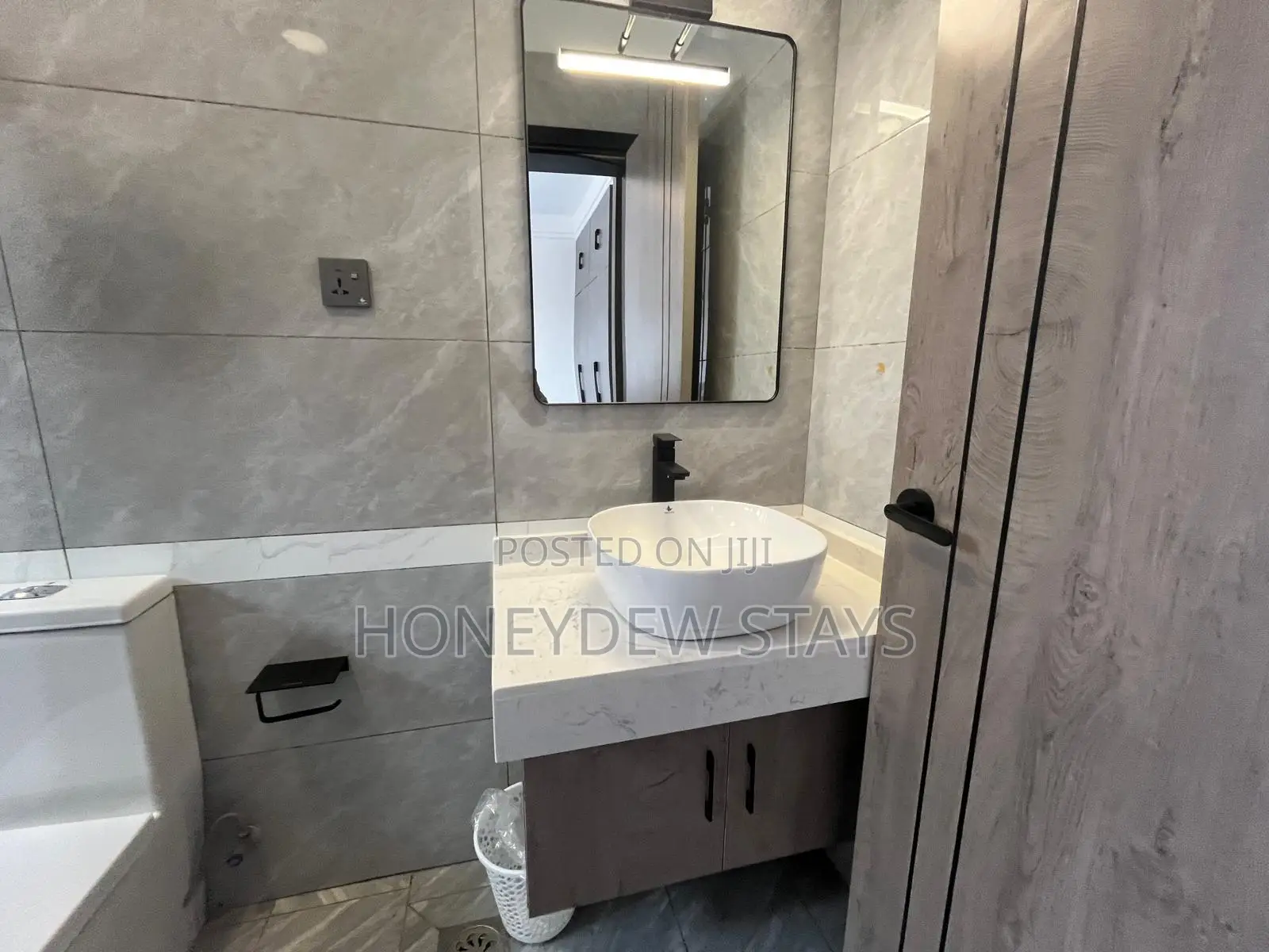 Luxury 4br Furnished Apartment at Silver Oak Residency, Othaya Road