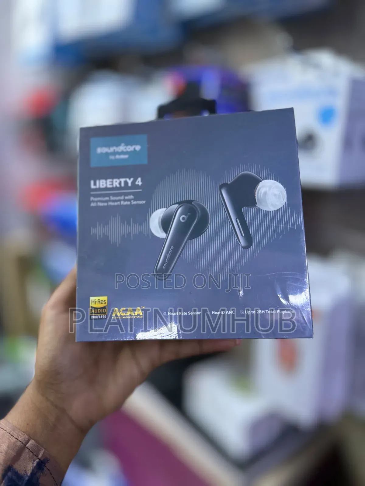 Liberty 4 by Anker Black