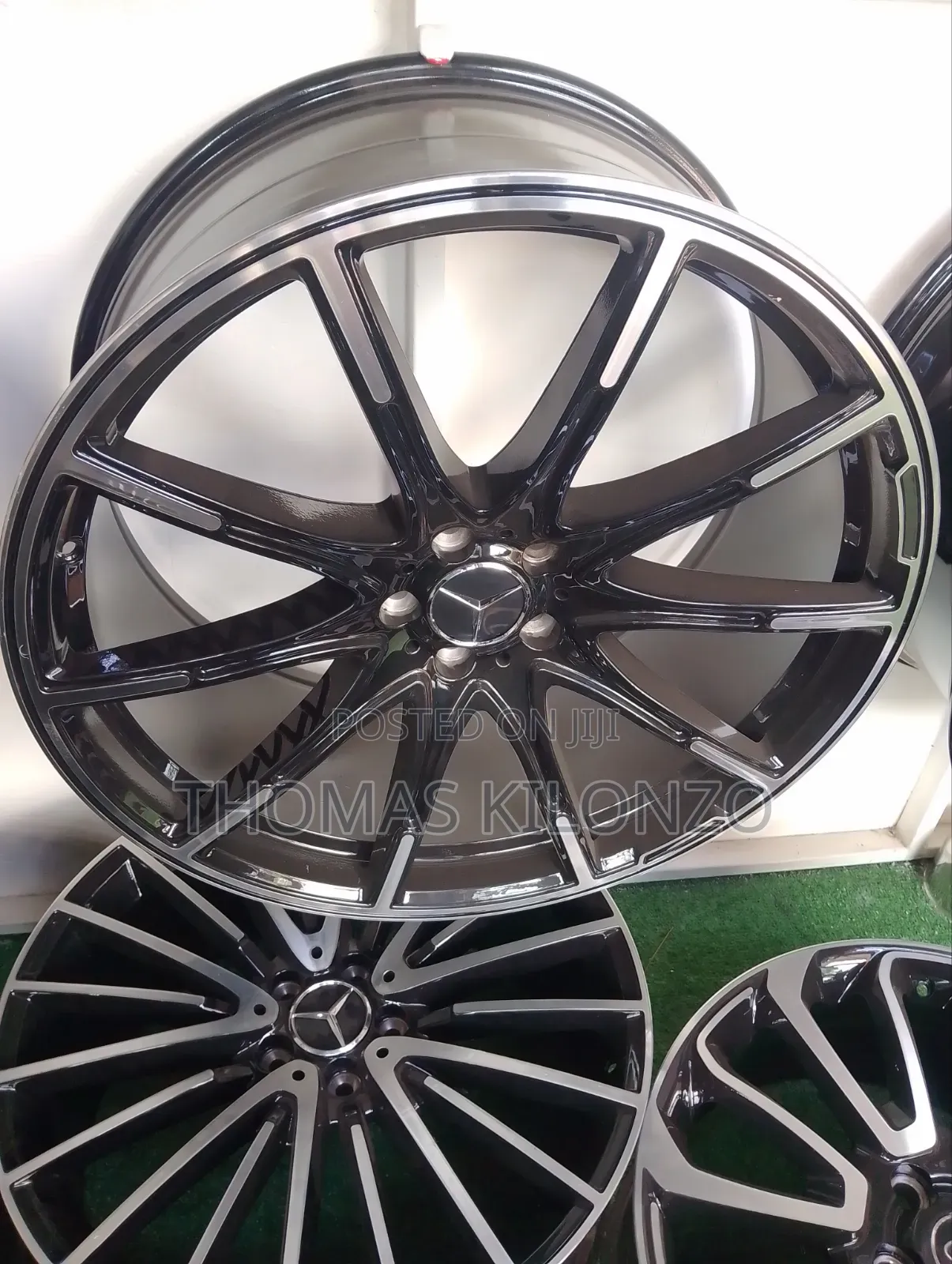 Size 22 Mercedes Benz Sports Rims