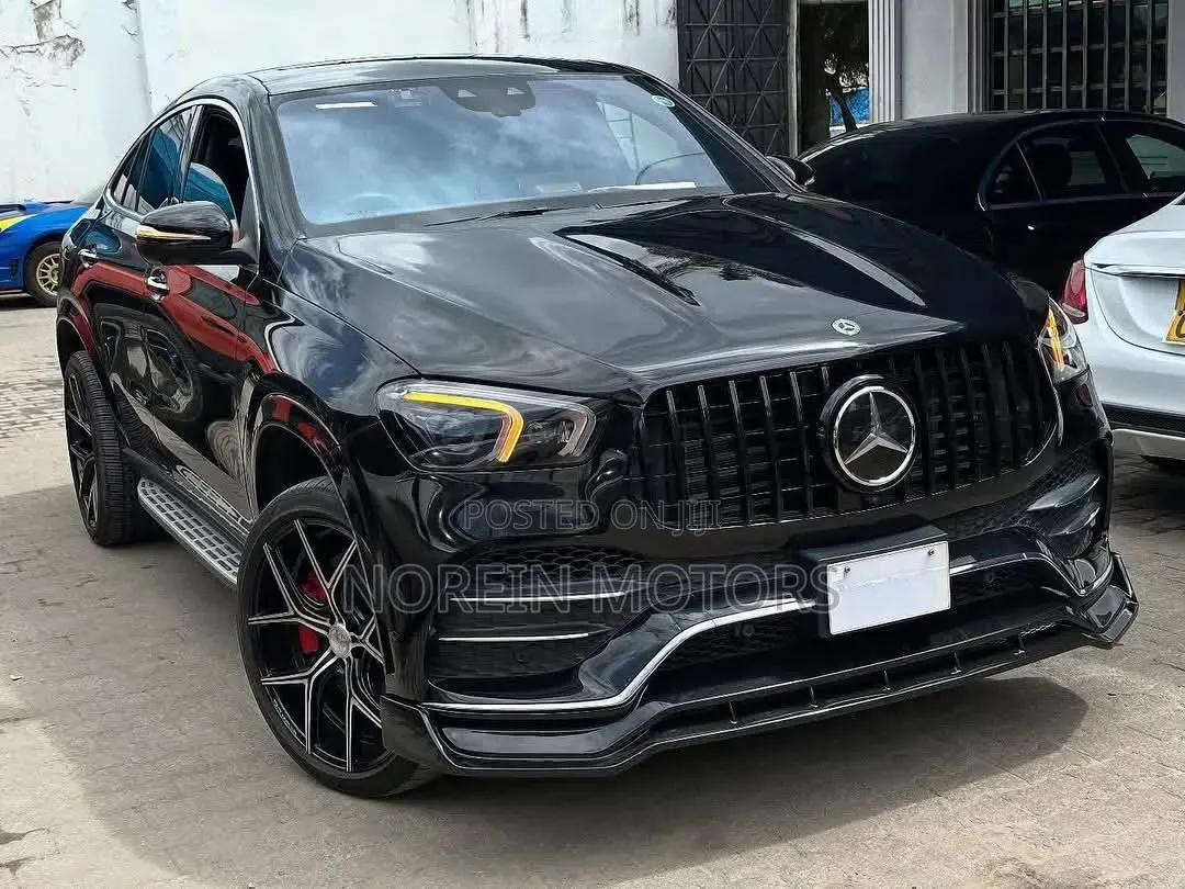 Mercedes-Benz GLE-Class GLE 400d 4MATIC 2022 Matt Black
