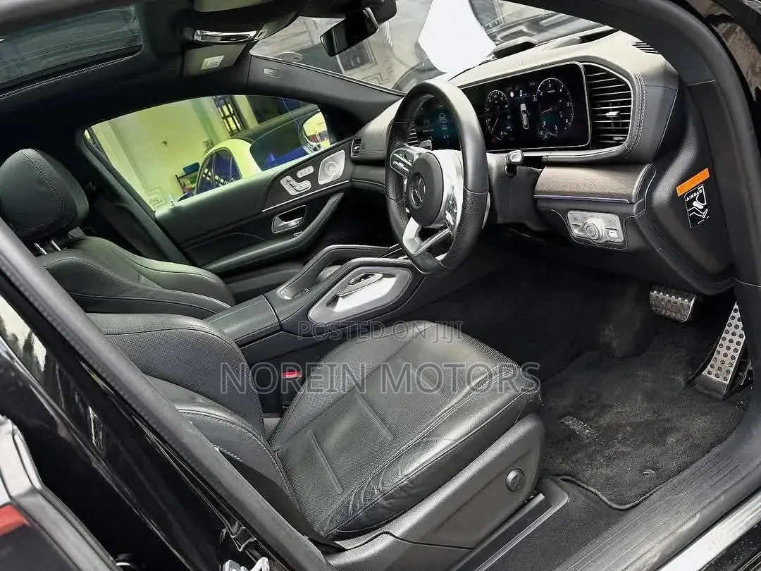 Mercedes-Benz GLE-Class GLE 400d 4MATIC 2022 Matt Black