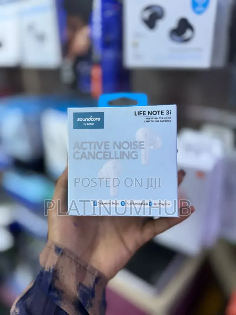 Life Note 3i White Anc Earbuds by Anker