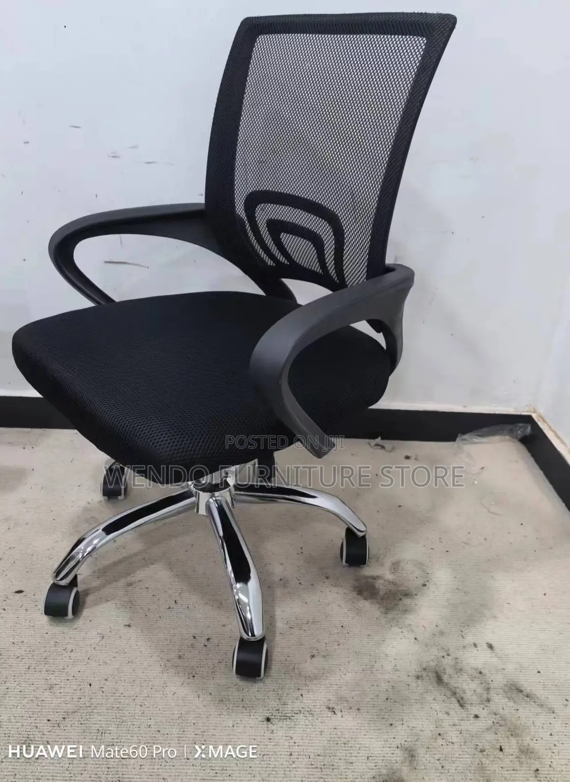 Office Chairs; Reclining Mesh Black Office Chairs