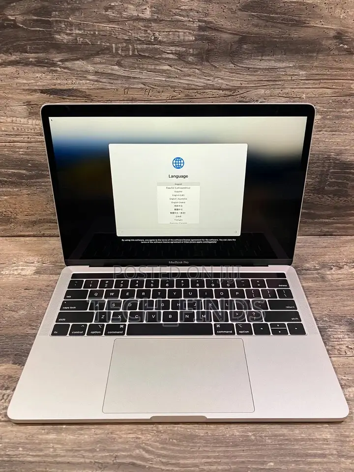 Laptop Apple MacBook Pro 2019 16GB Intel Core i5 SSD 256GB