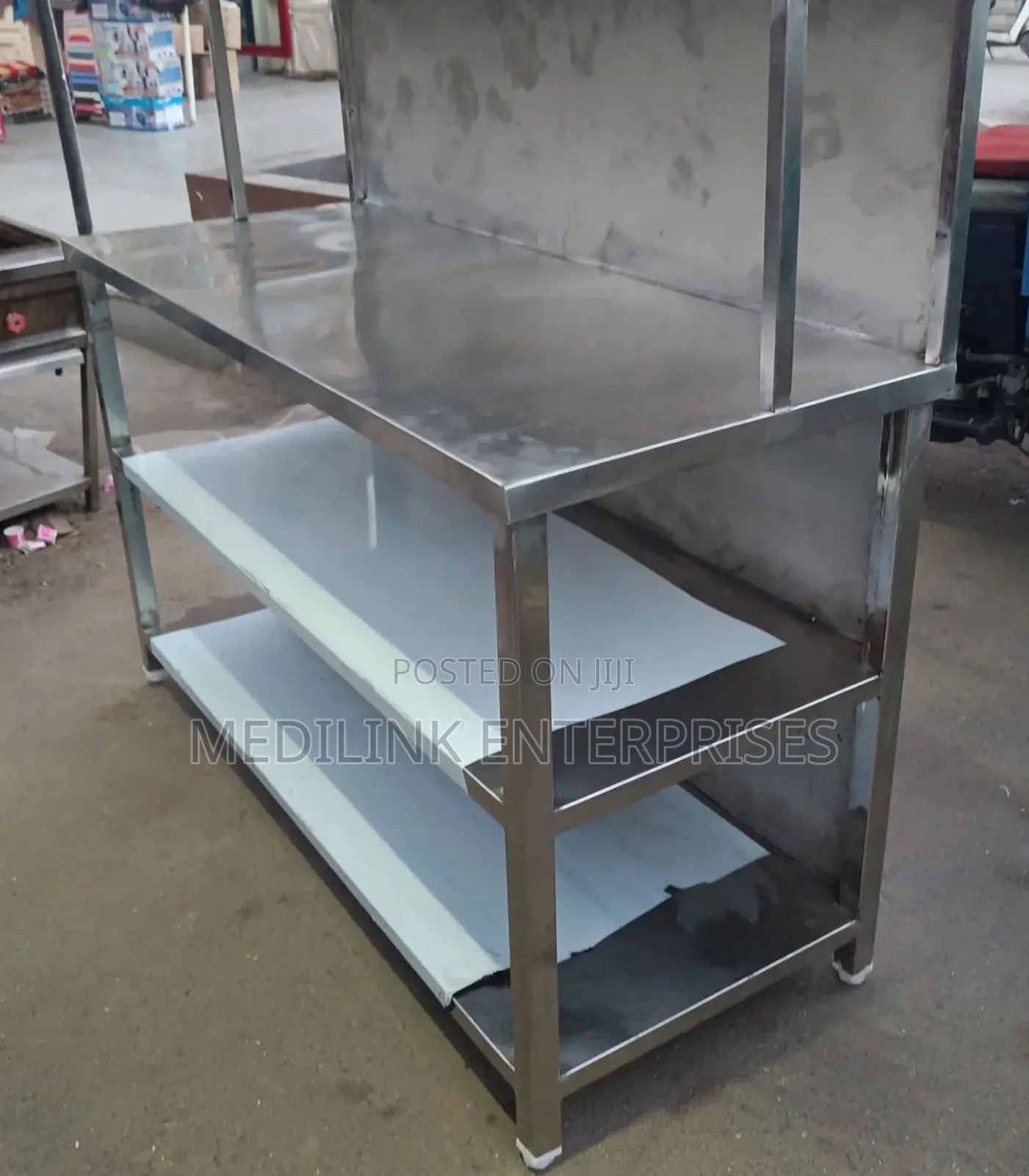 Ss 304 Stainless Dibbah 3 Shelves Working Tables