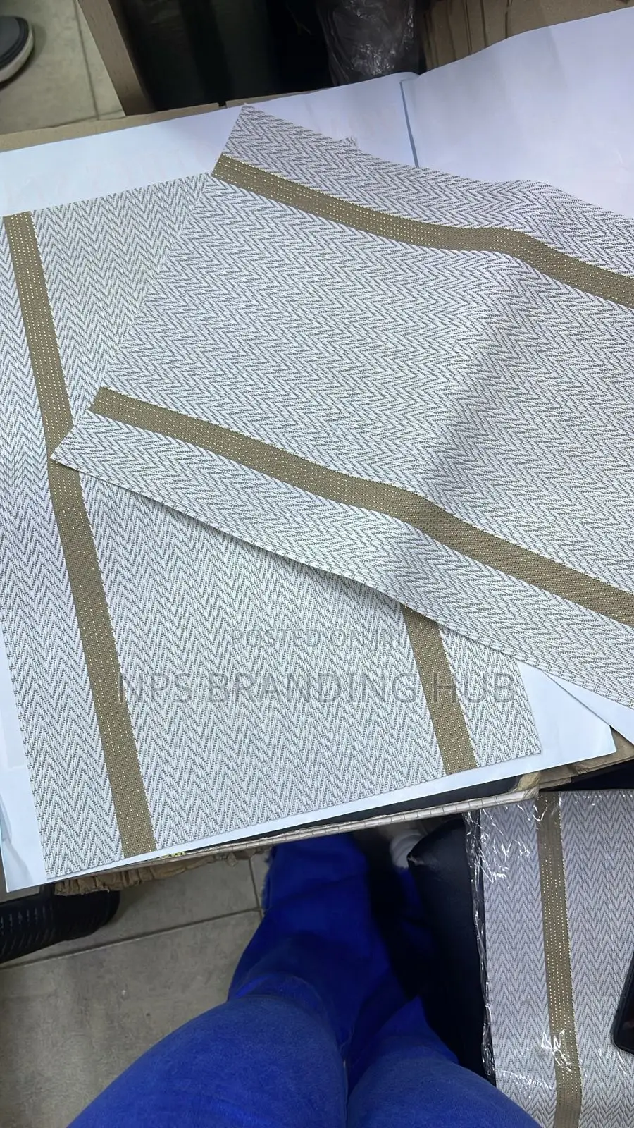 6pcs PVC Table Mats Size: 30*45cm (N.Y.O