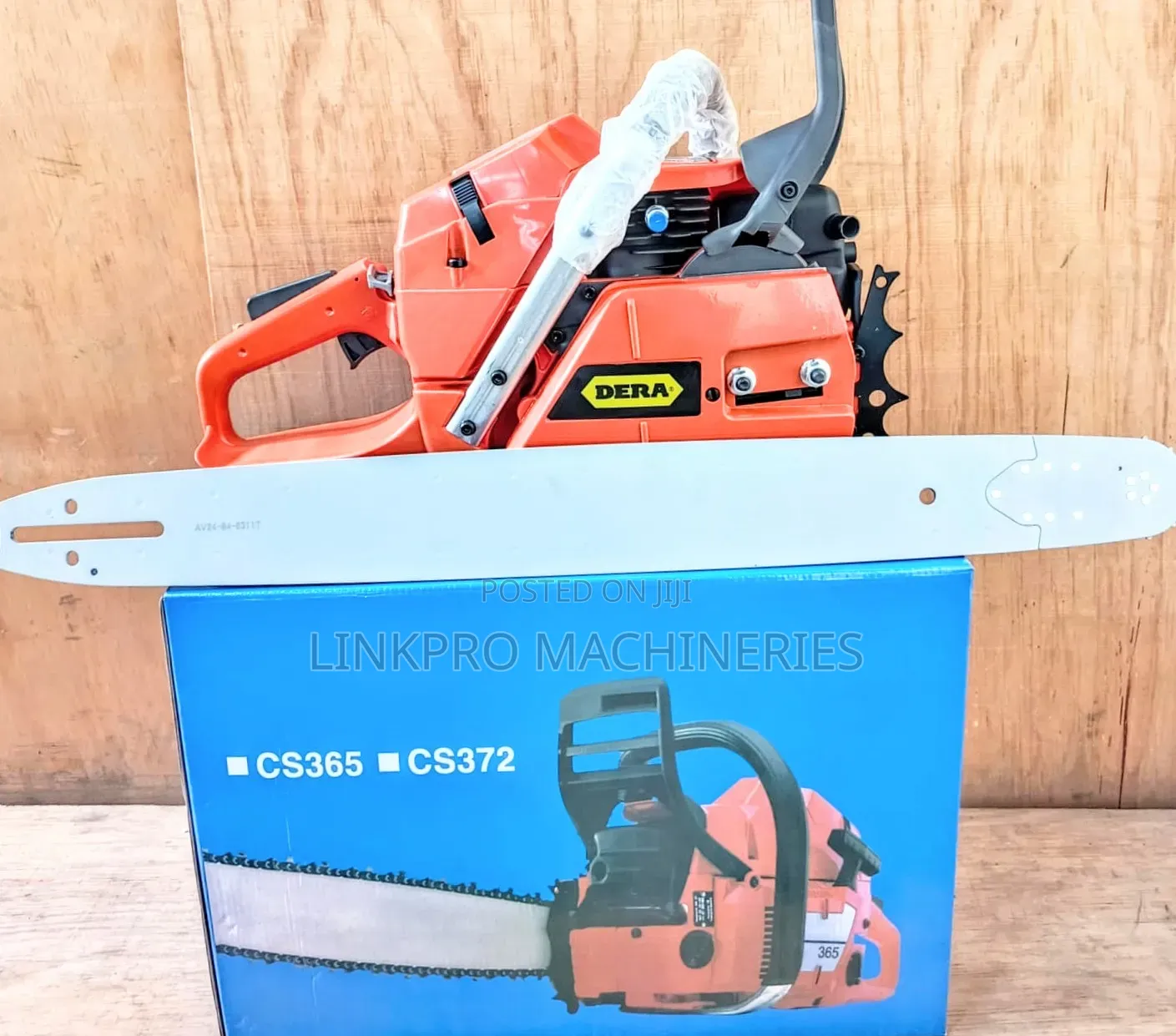 Dera 24 Inches Petrol Chainsaw
