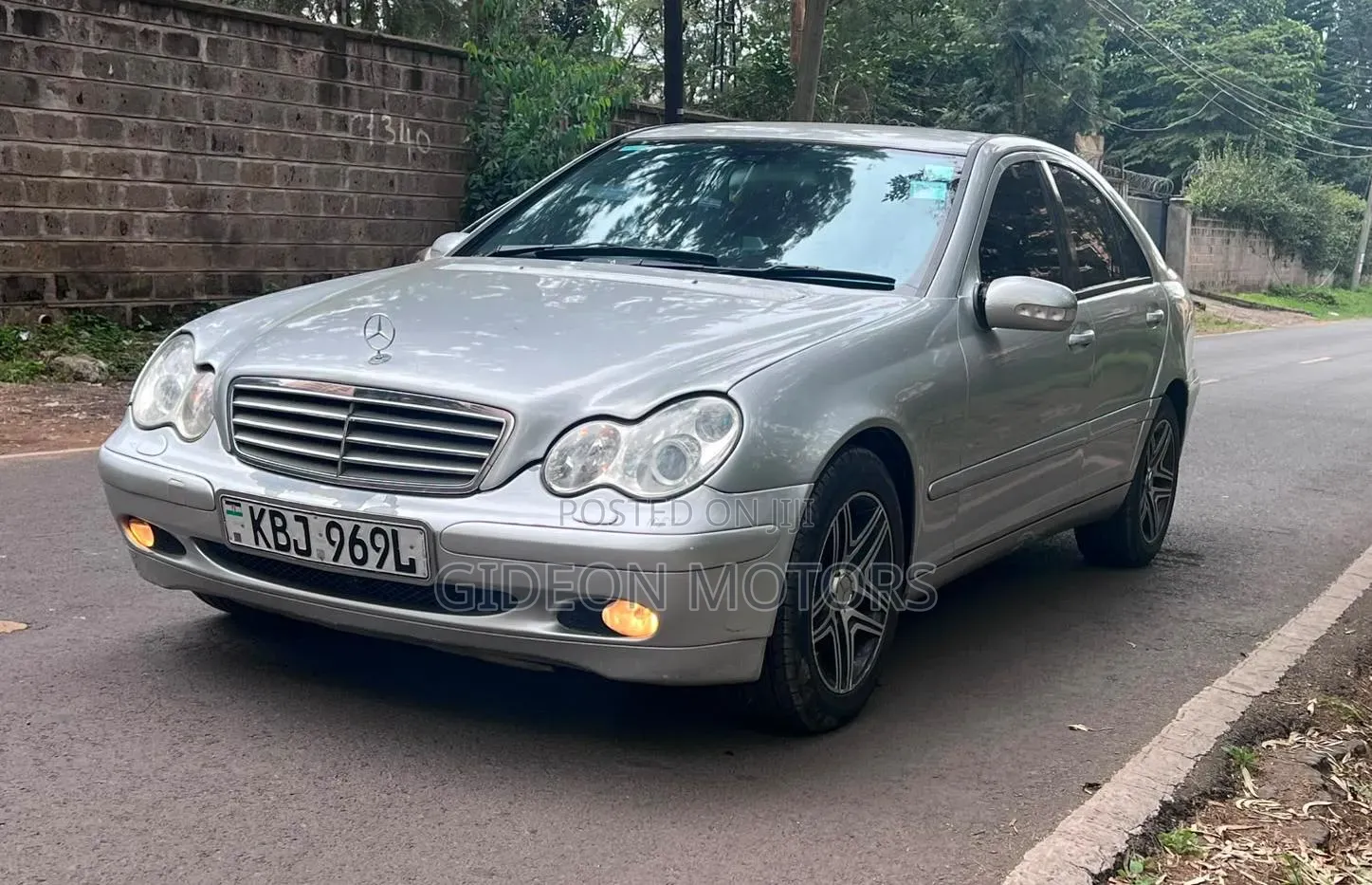 Mercedes-Benz C180 2004 Silver