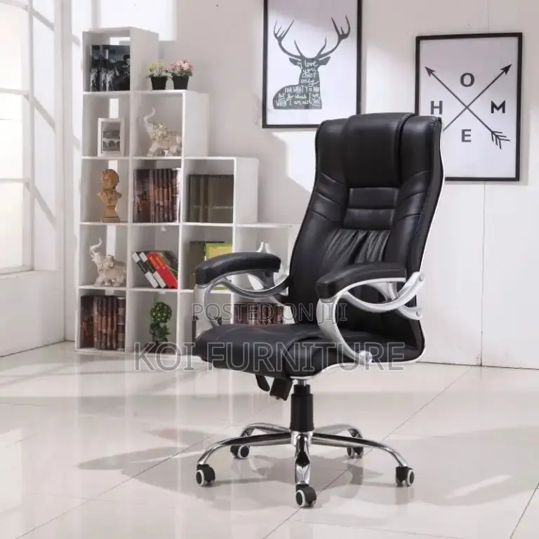 Office Chair: Commanding Directors Office Swivel Chair
