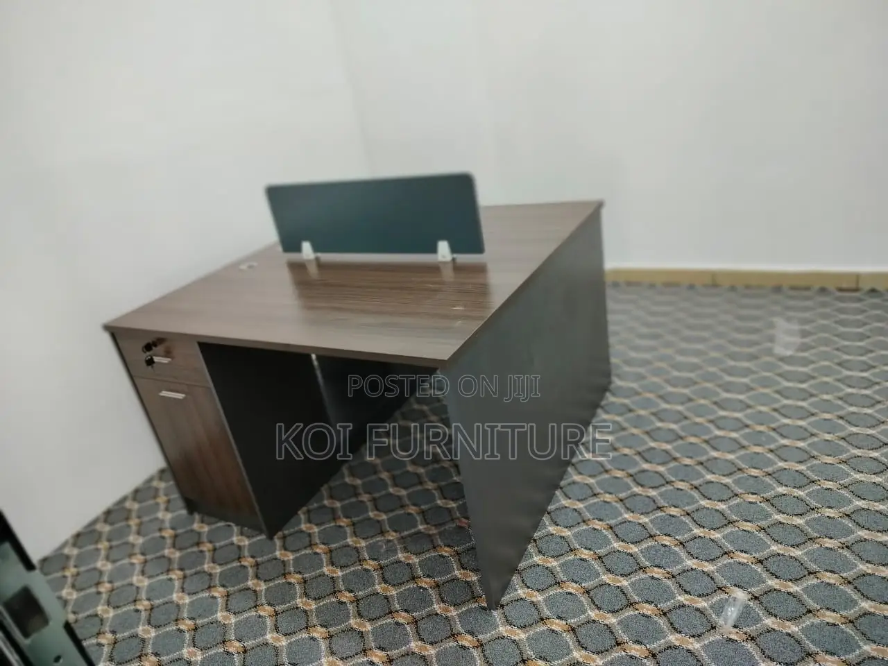 Office Desk : 1.2m Dual Workstation Desk