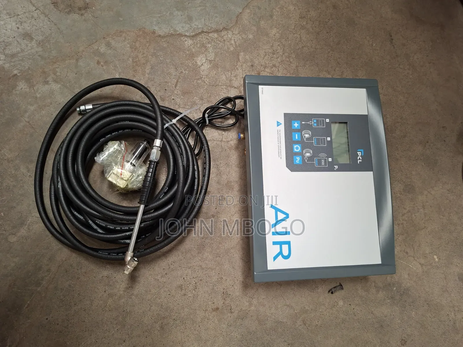 Wall Mounted Tyre Inflator / Air Gauge