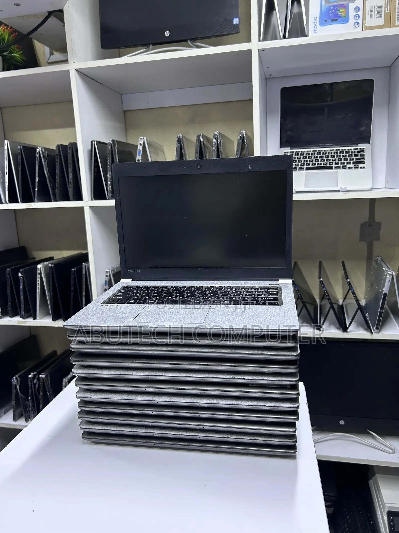 Laptop Toshiba Dynabook R634/M 4GB Intel Core i3 SSD 128GB