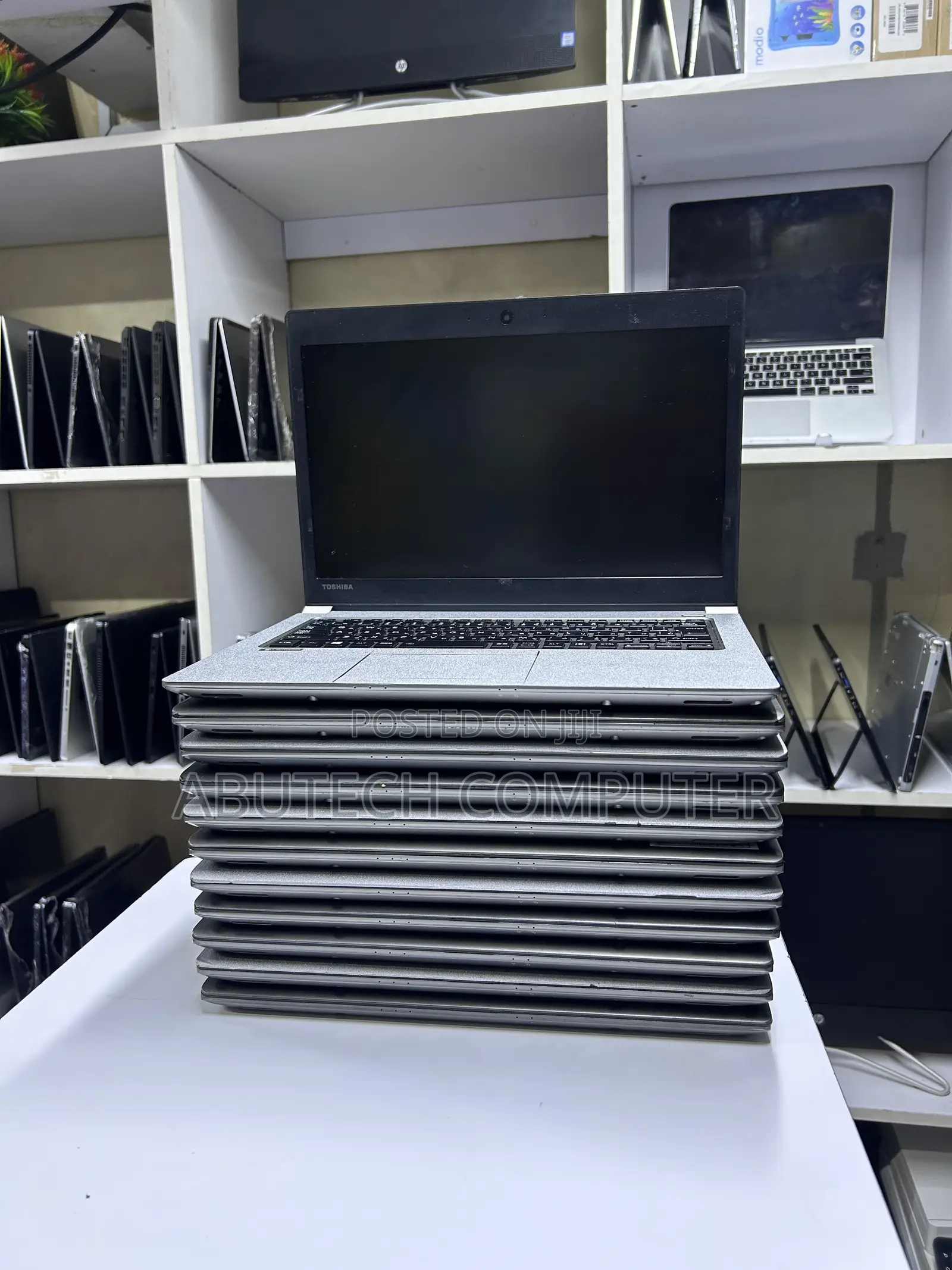 Laptop Toshiba Dynabook R634/M 4GB Intel Core i3 SSD 128GB