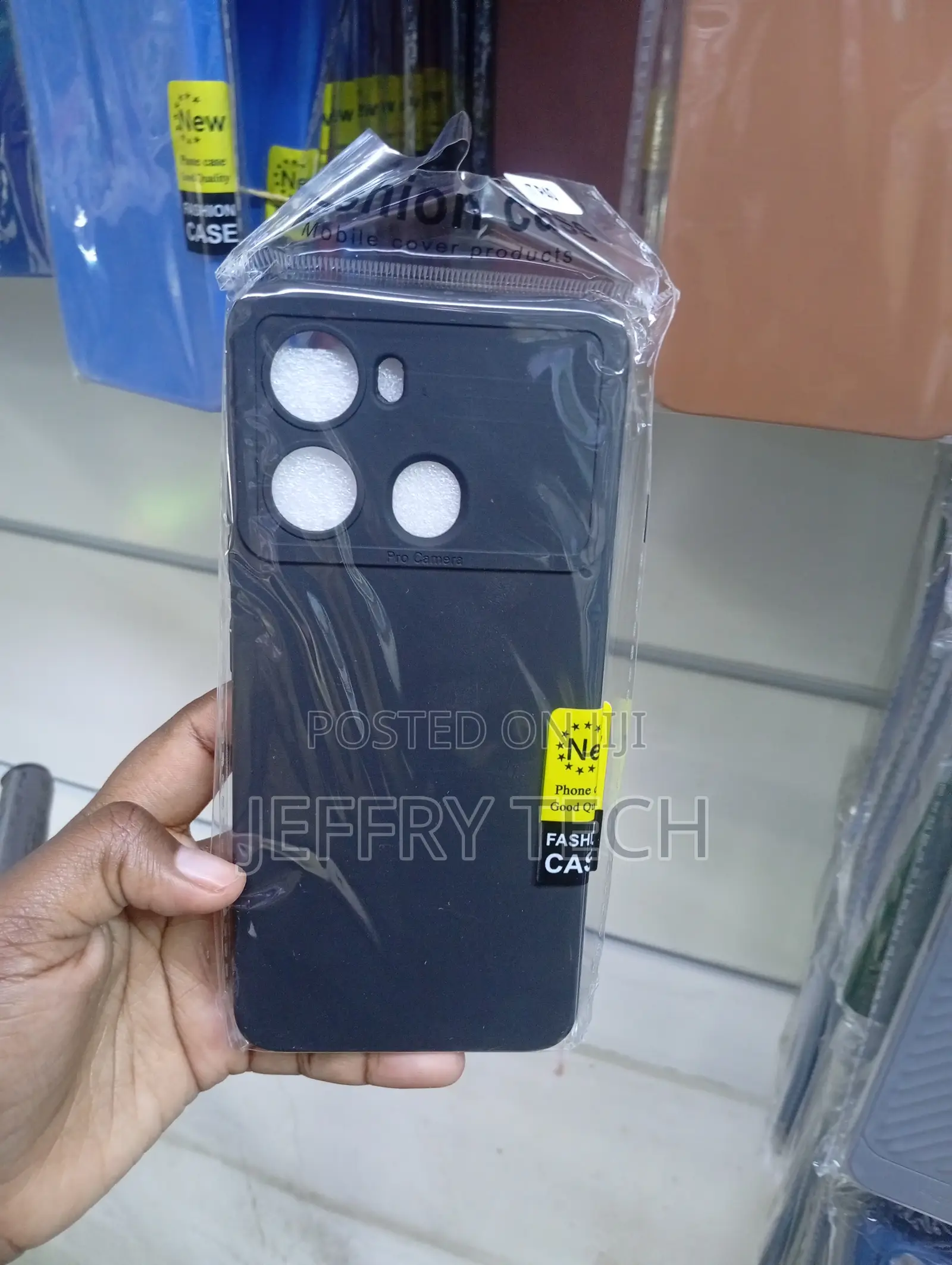 Silicone Phone Case Features a Sliding Camera Cover for Added