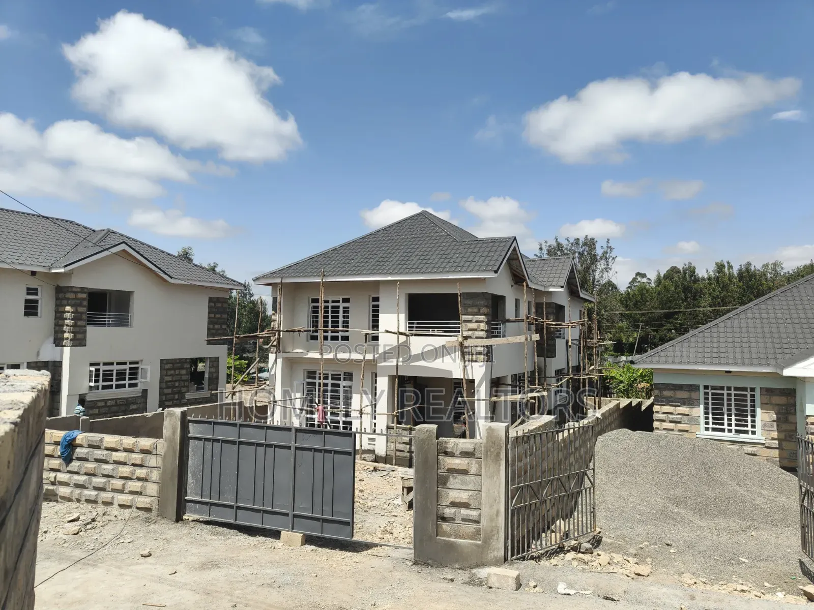 4bdrm Maisonette in Olkeri, Ngong for sale