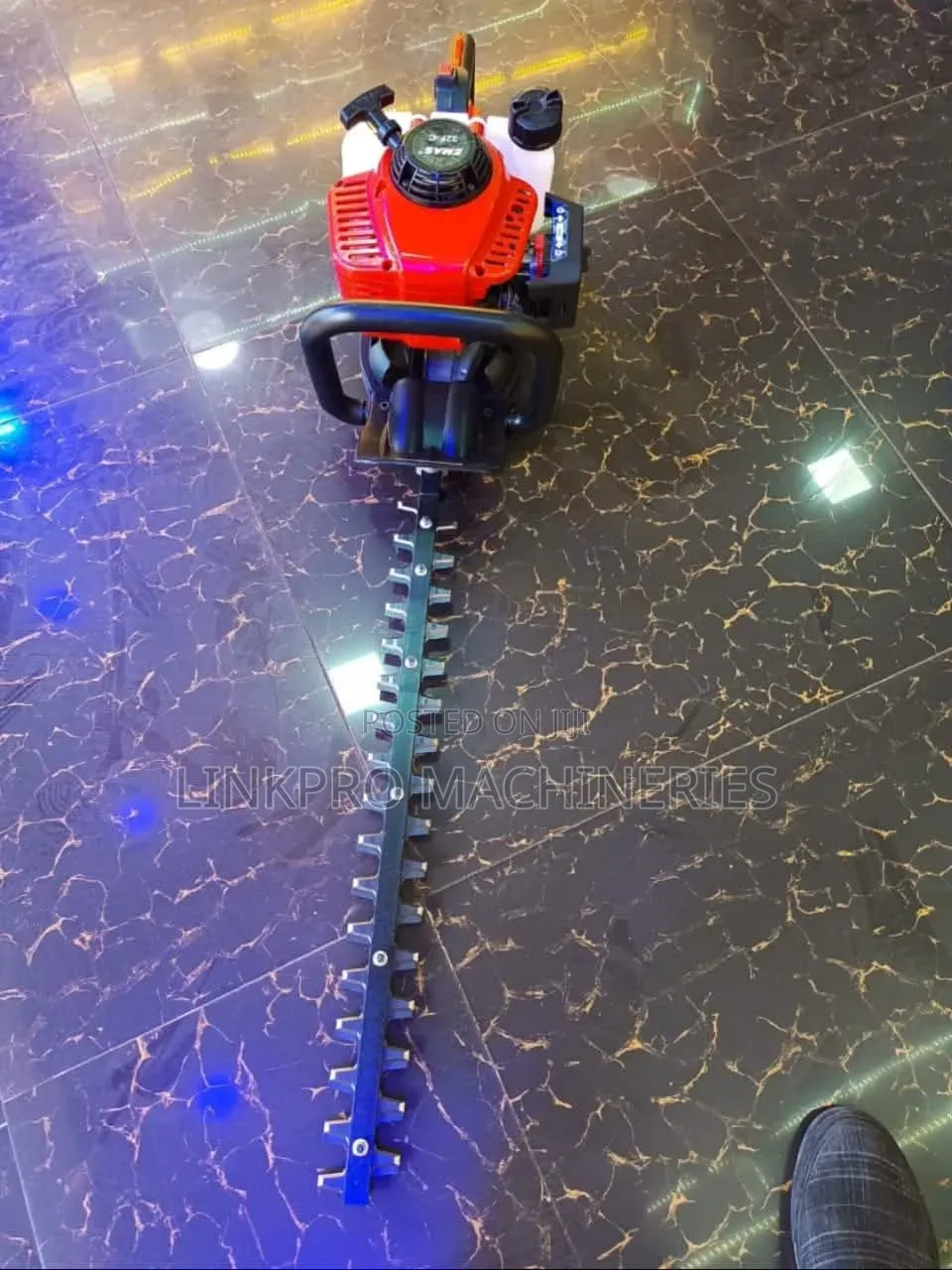 Emas 2 Stroke Hedge Trimmer
