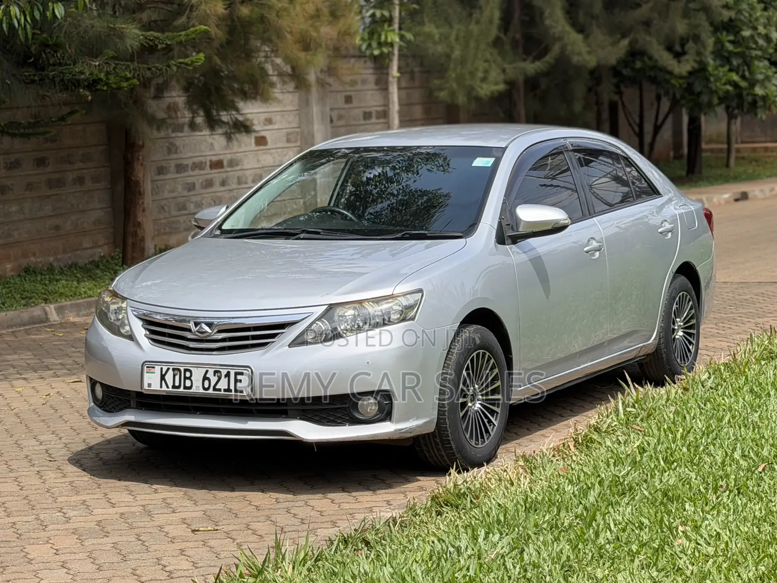Toyota Allion 2013 Silver