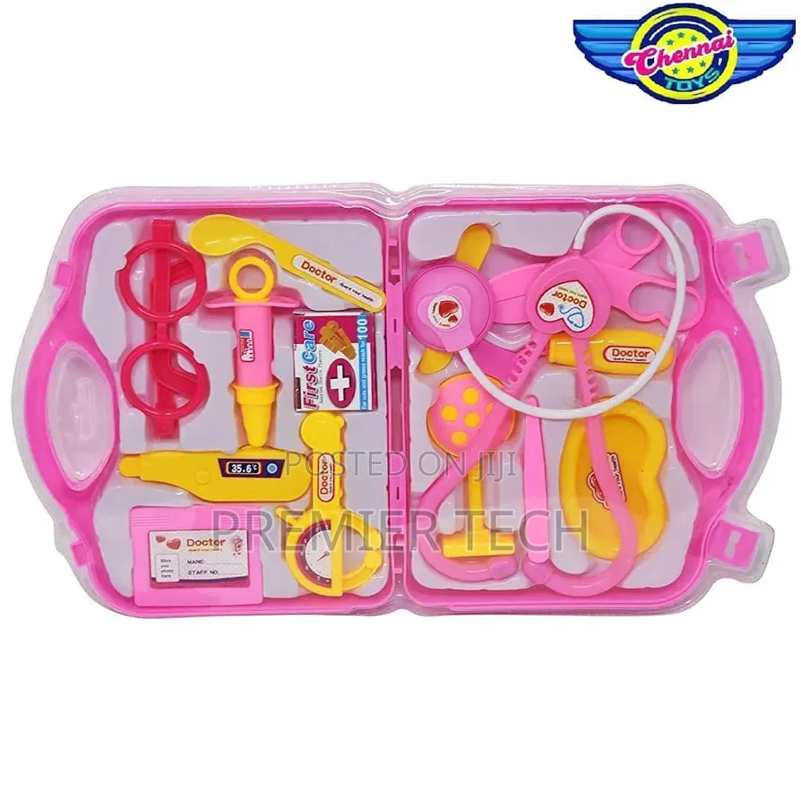 Doctor Plastic Playset Kit With Foldable Suitcase,