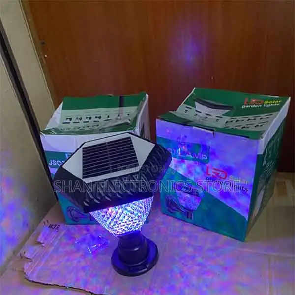 Decorative Ip65 Weatherproof Solar Garden Wall Light With Remote