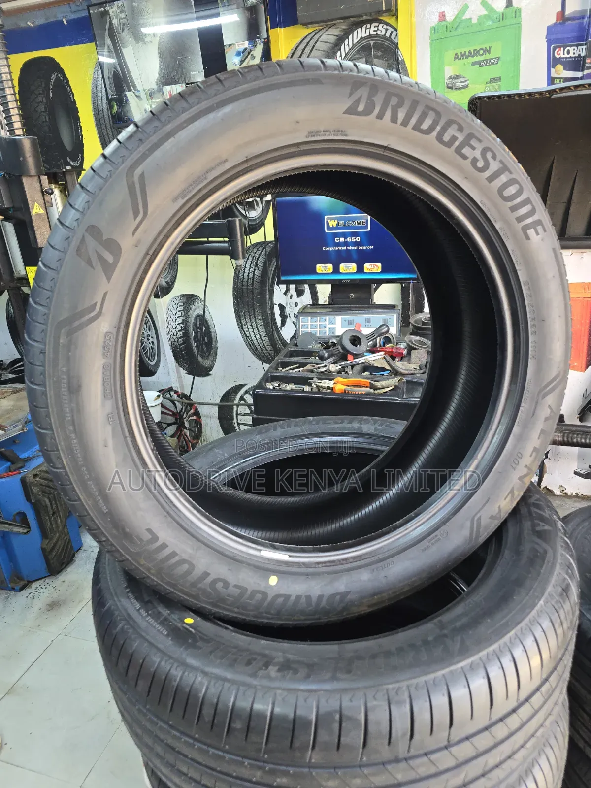 275/50r22 Bridgestone Tire