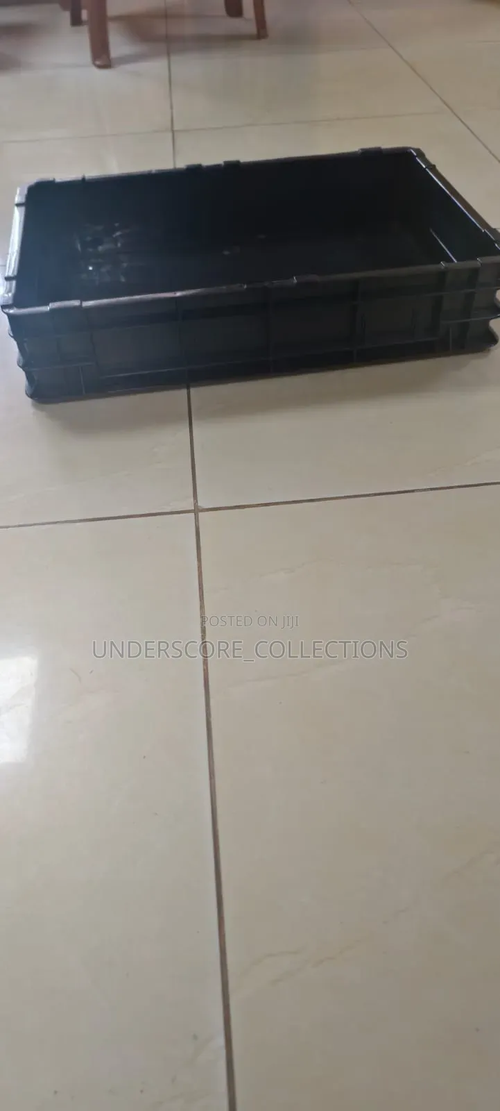 Stuckable Shallow Crates