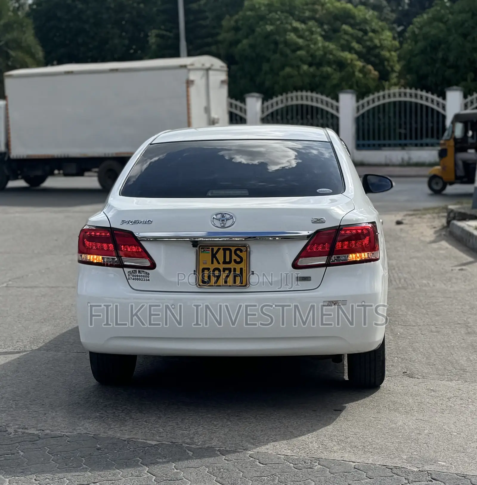 Toyota Premio 1.5 FWD 2018 White