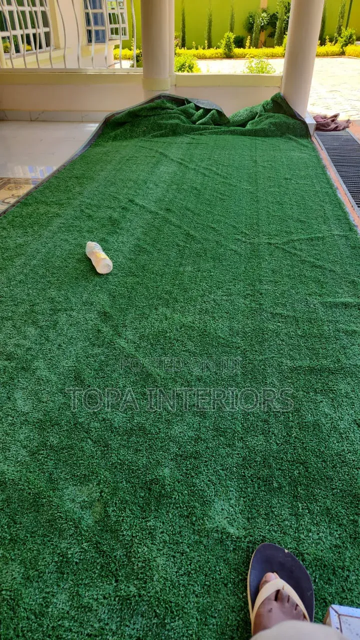 Low Budget 15mm Thick Green Artificial Turf Carpets Installation