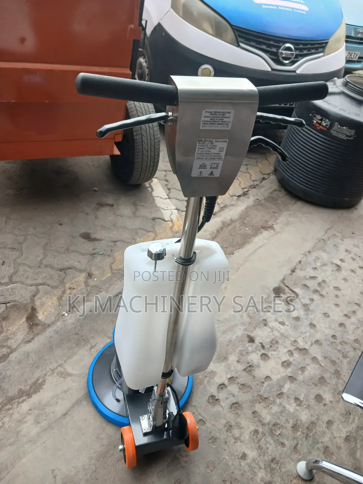 Floor Scrubber Machine