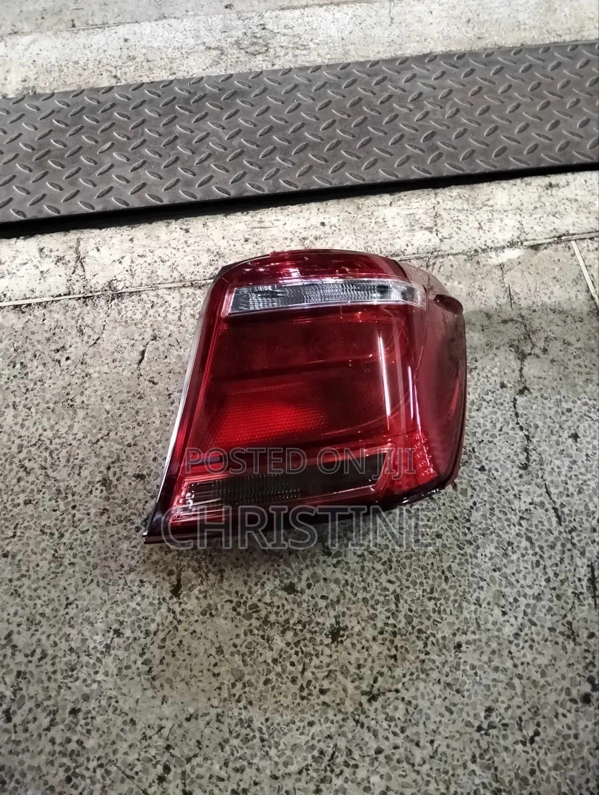 Axio 165 Backlight/Tailight