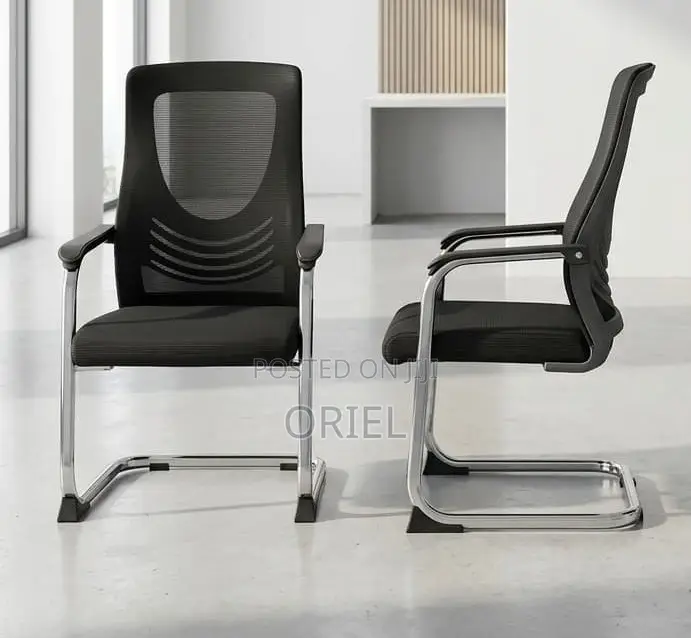 Office Chair : Breathable Black Mesh Office Visitor Waiting Chair