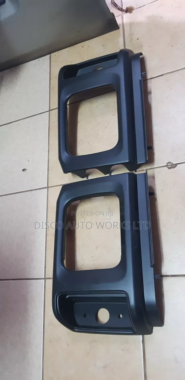 Land Rover Discovery 1 200tdi Headlights Finishers.Per Single Unit