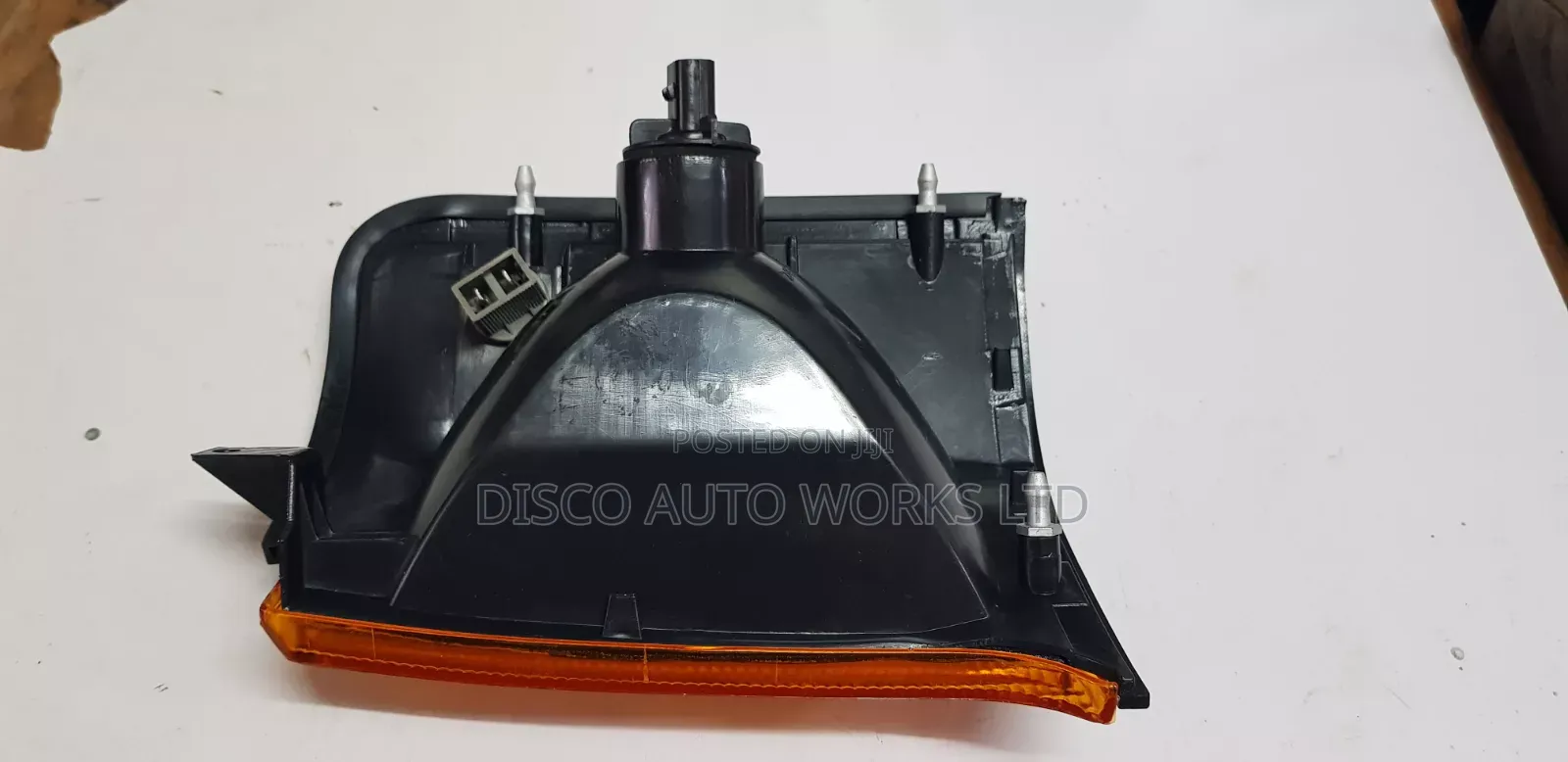 Land Rover Discovery 2 Td5 Right Side Indicator .Amber