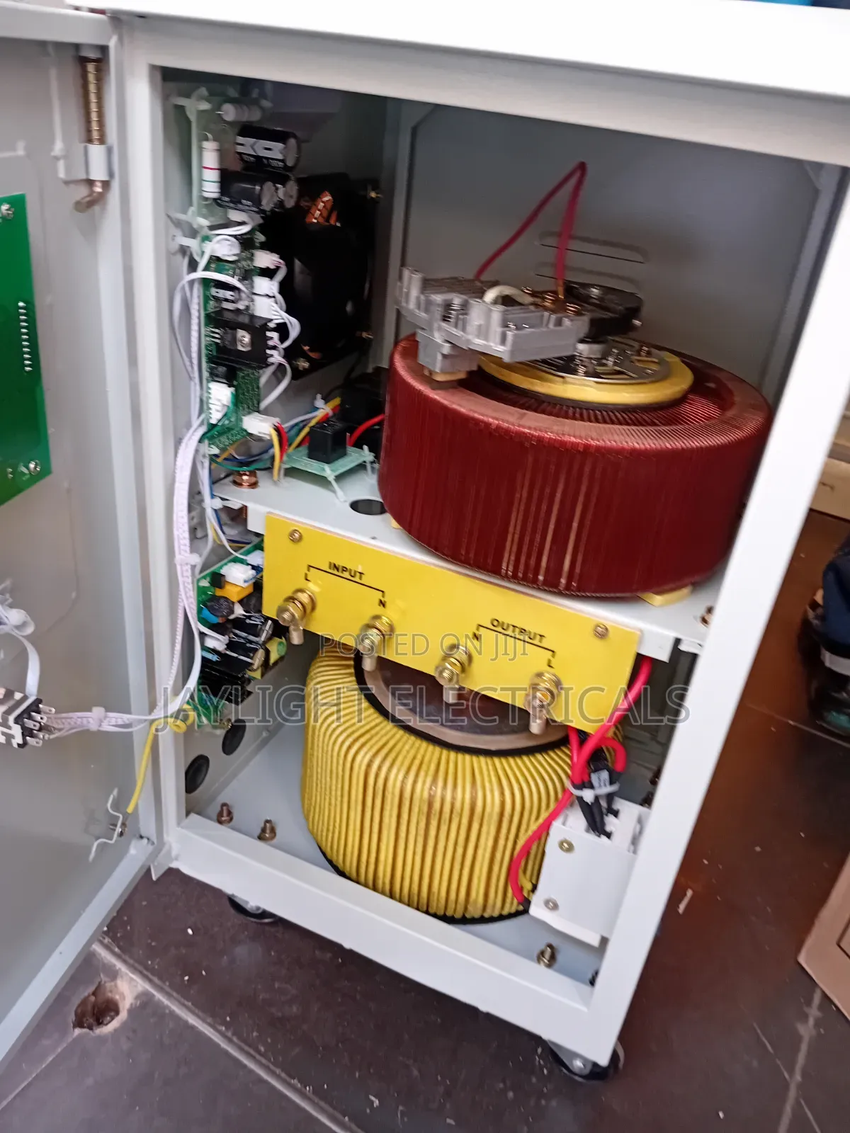 Single Phase Ac Voltage Regulator Automatic Stabilizer 10kva