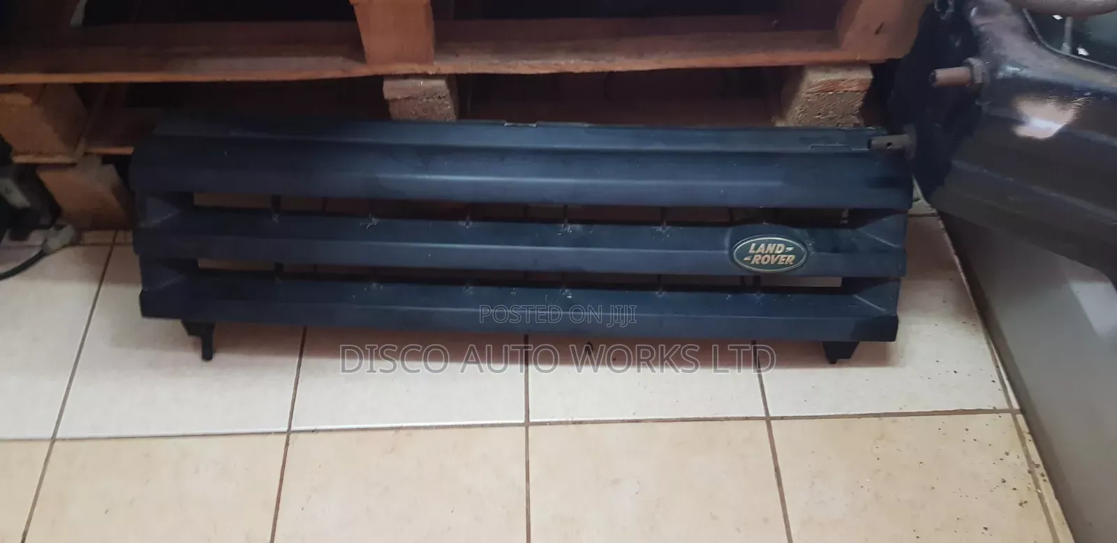 Land Rover Discovery 2 Facelift Grille