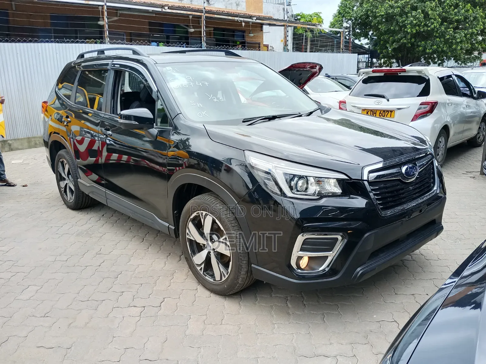 Subaru Forester Premium AWD 2019 Black