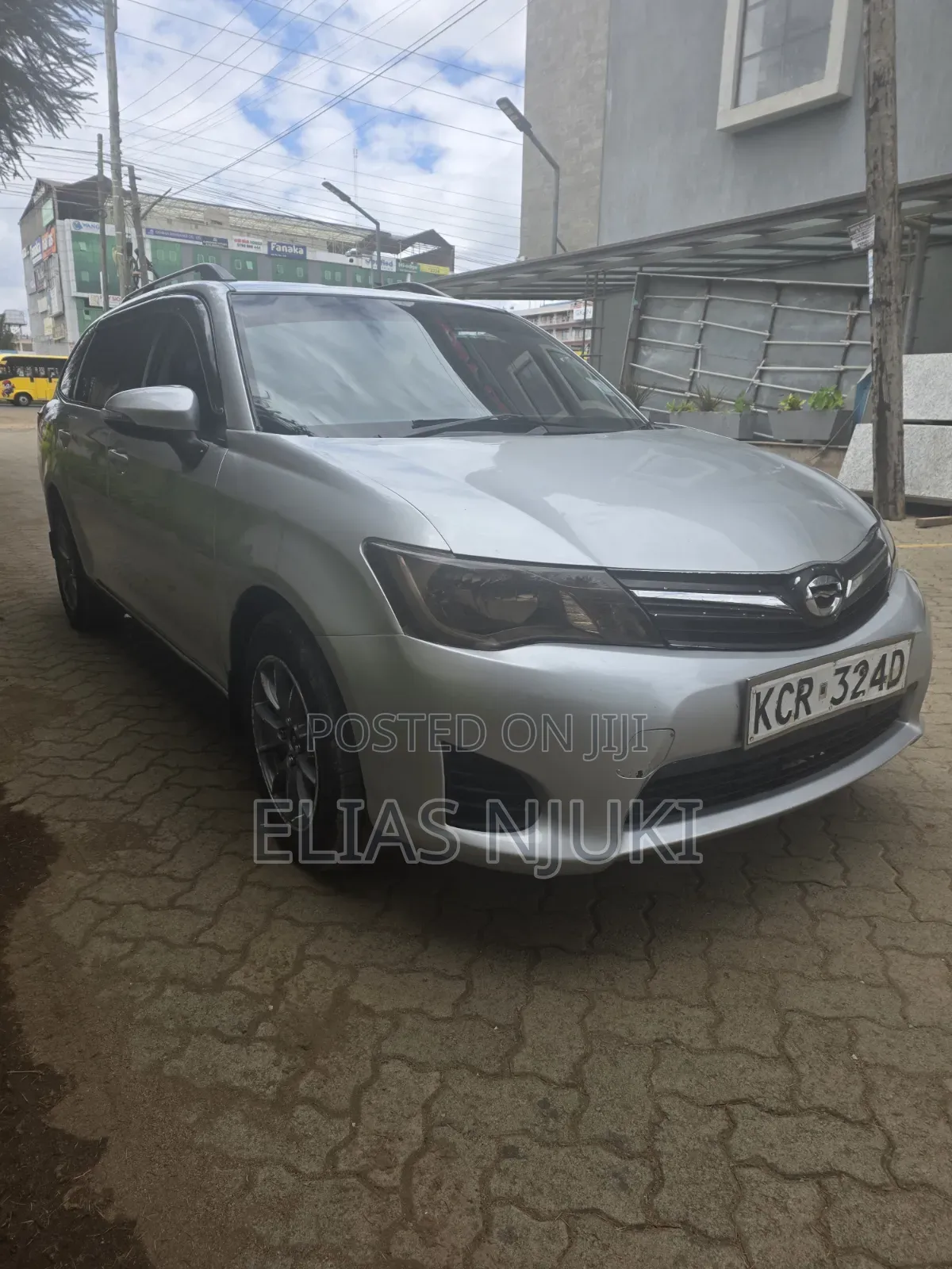 Toyota Corolla Fielder 2013 Silver