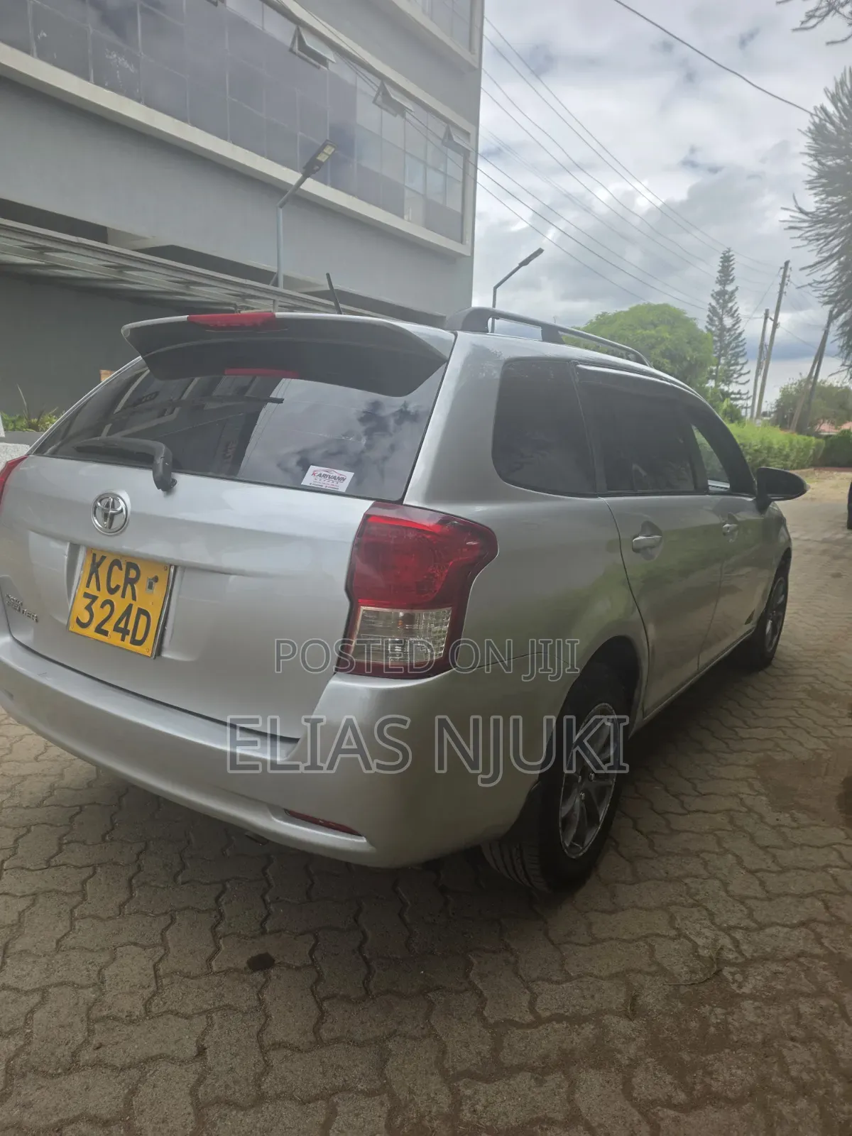 Toyota Corolla Fielder 2013 Silver