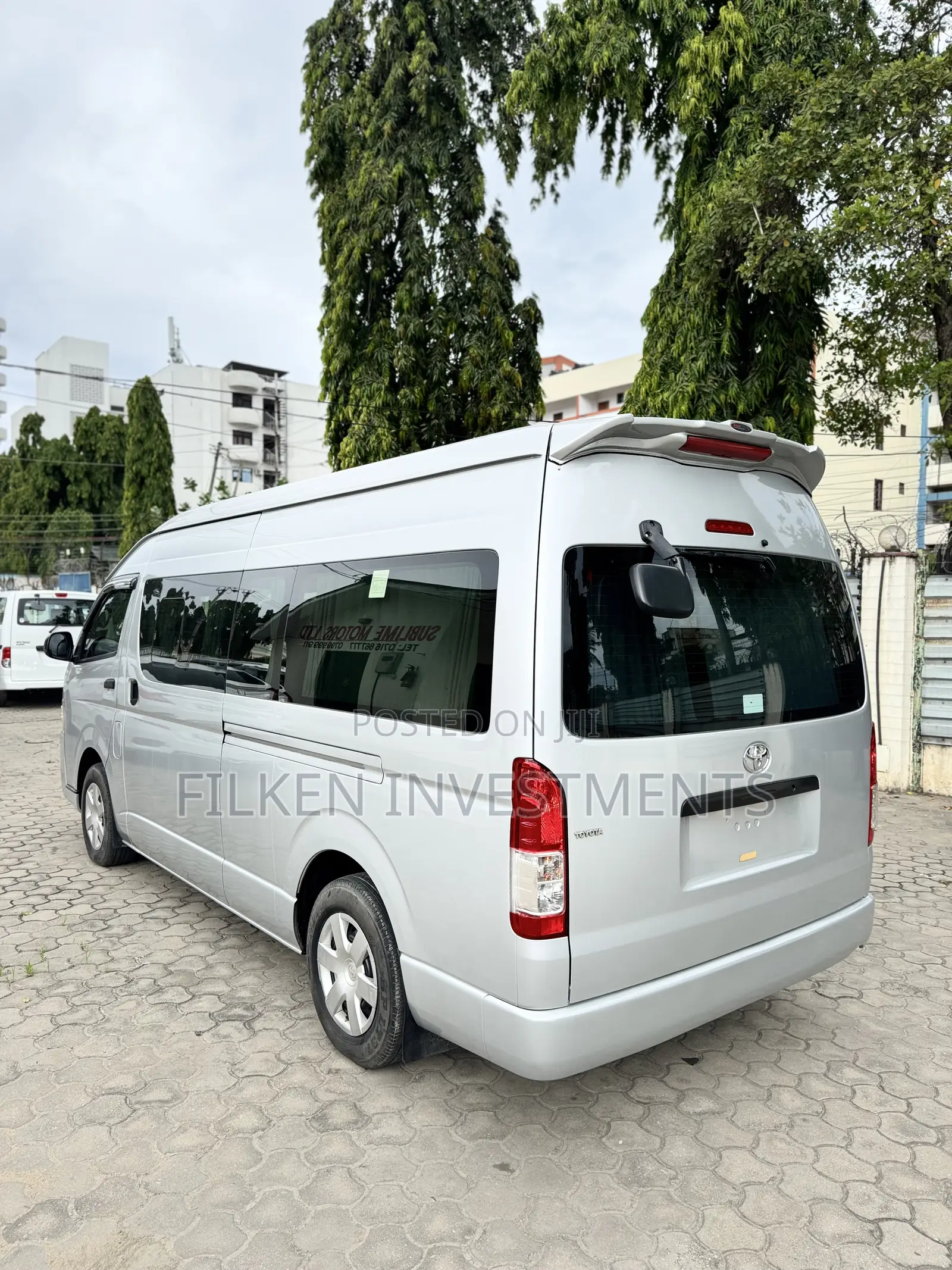 Toyota HiAce 2019 Silver