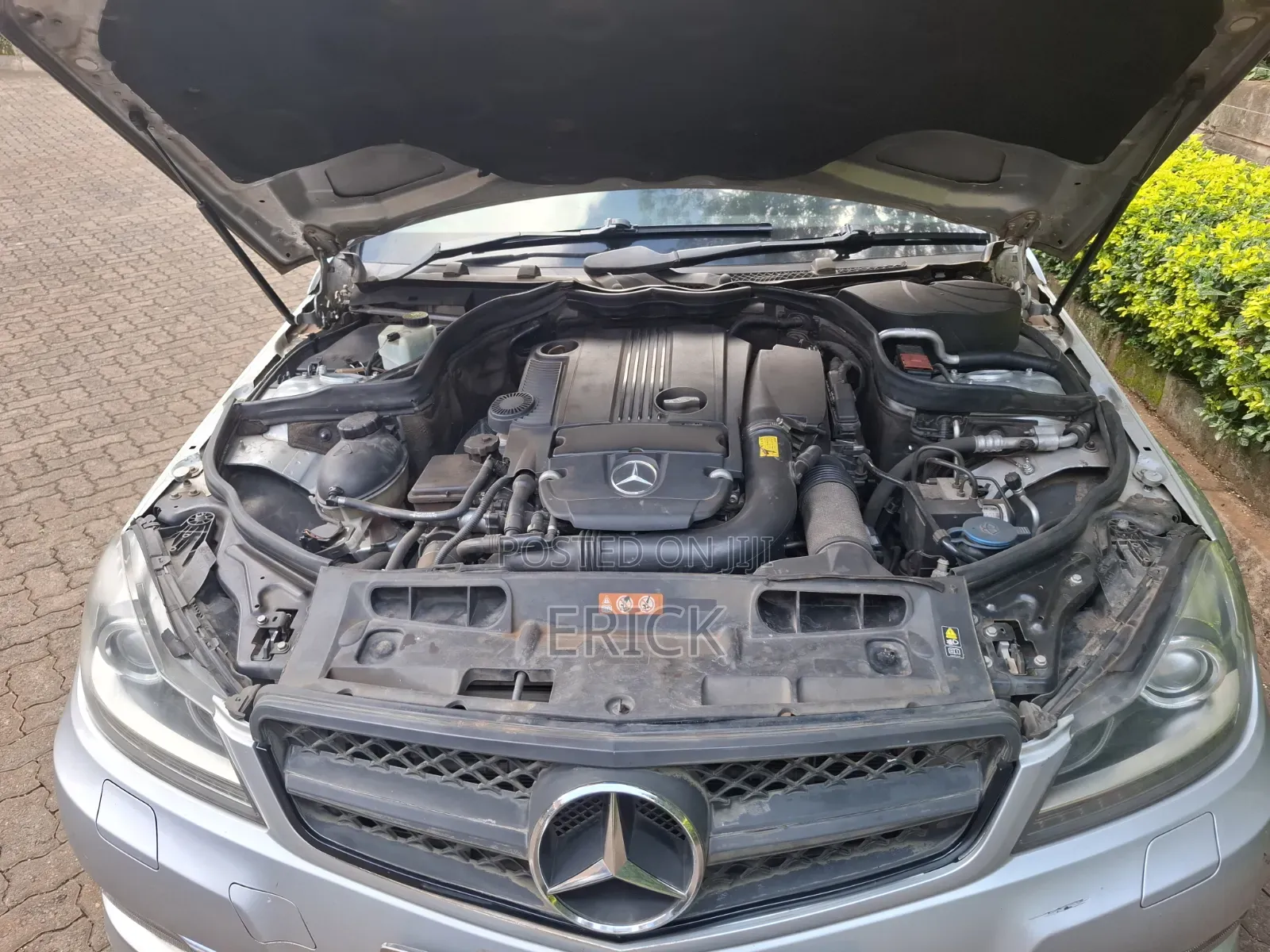 Mercedes-Benz C200 2012 Silver