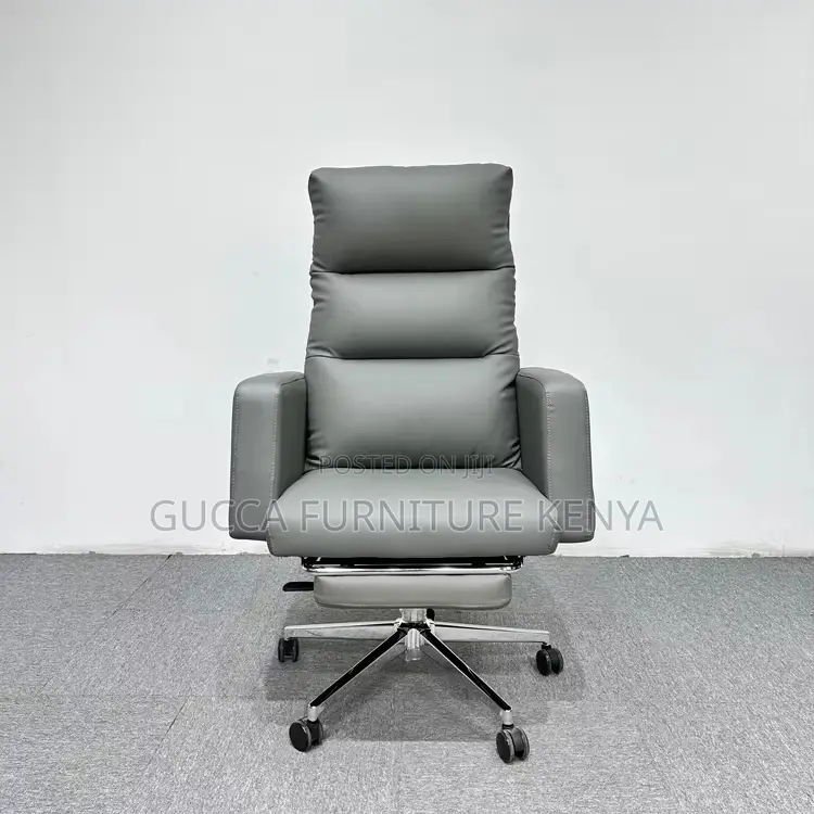 Gray Executive Leather Boss Chair.