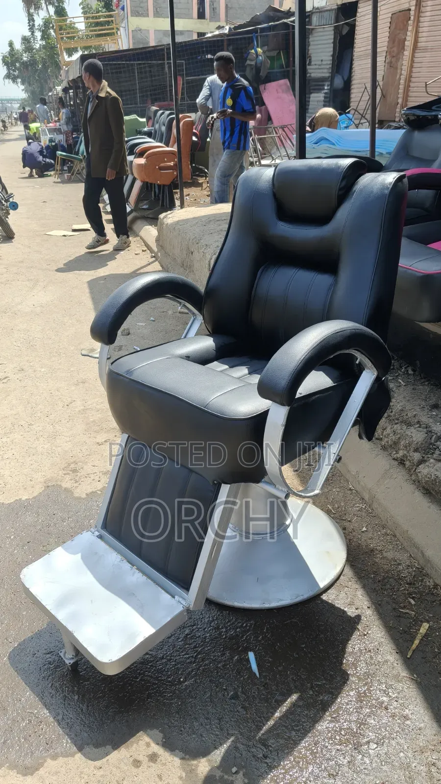 Adjustable Barber Chair