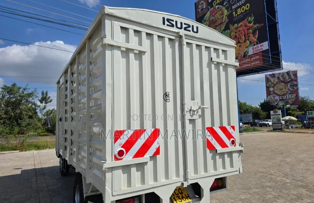 NKR Lorry 2018 White for Sale
