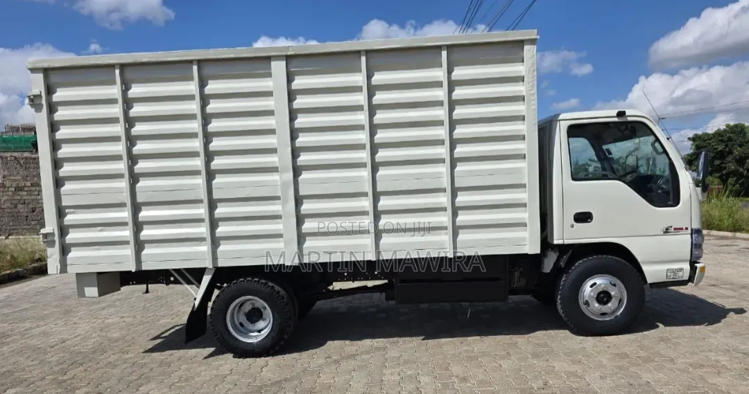 NKR Lorry 2018 White for Sale