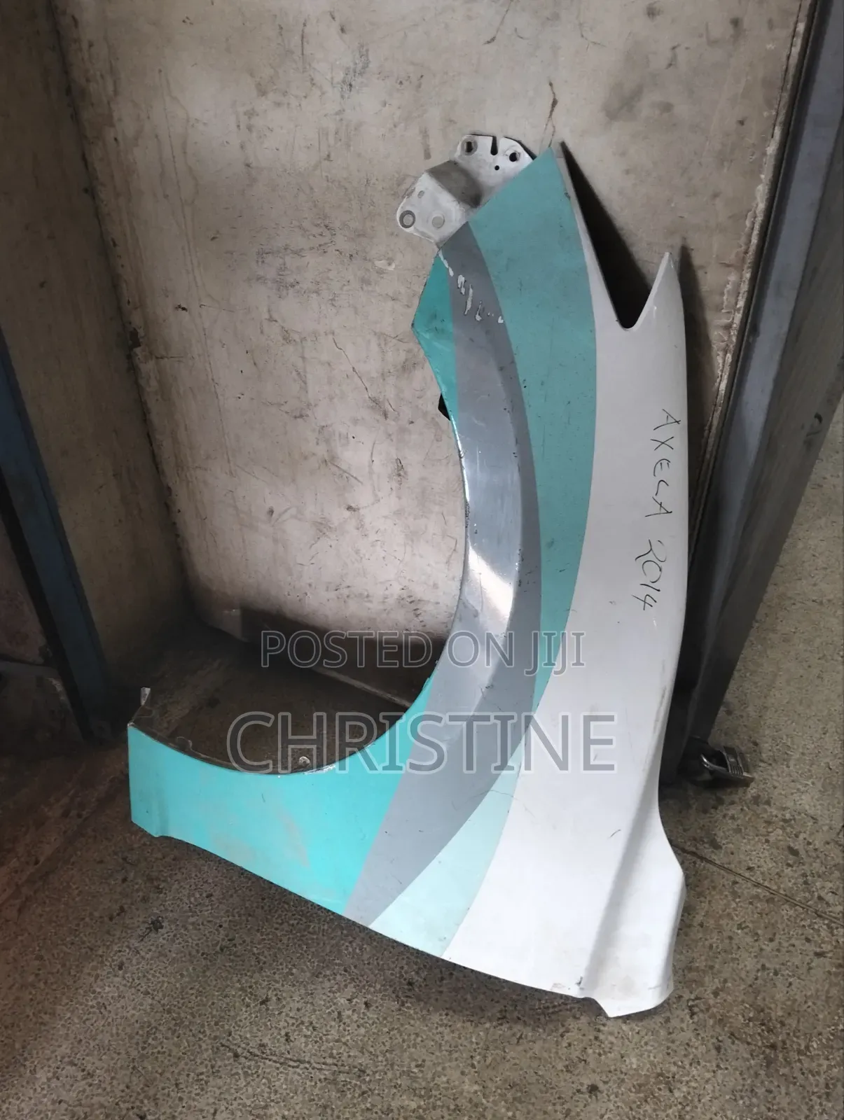 Mazda Axela Wing