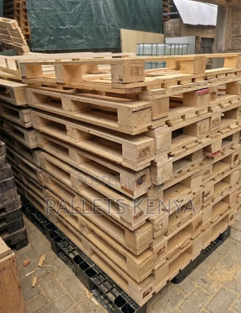 Heat-Treated Wooden Pallets-Heavy Duty Clean.