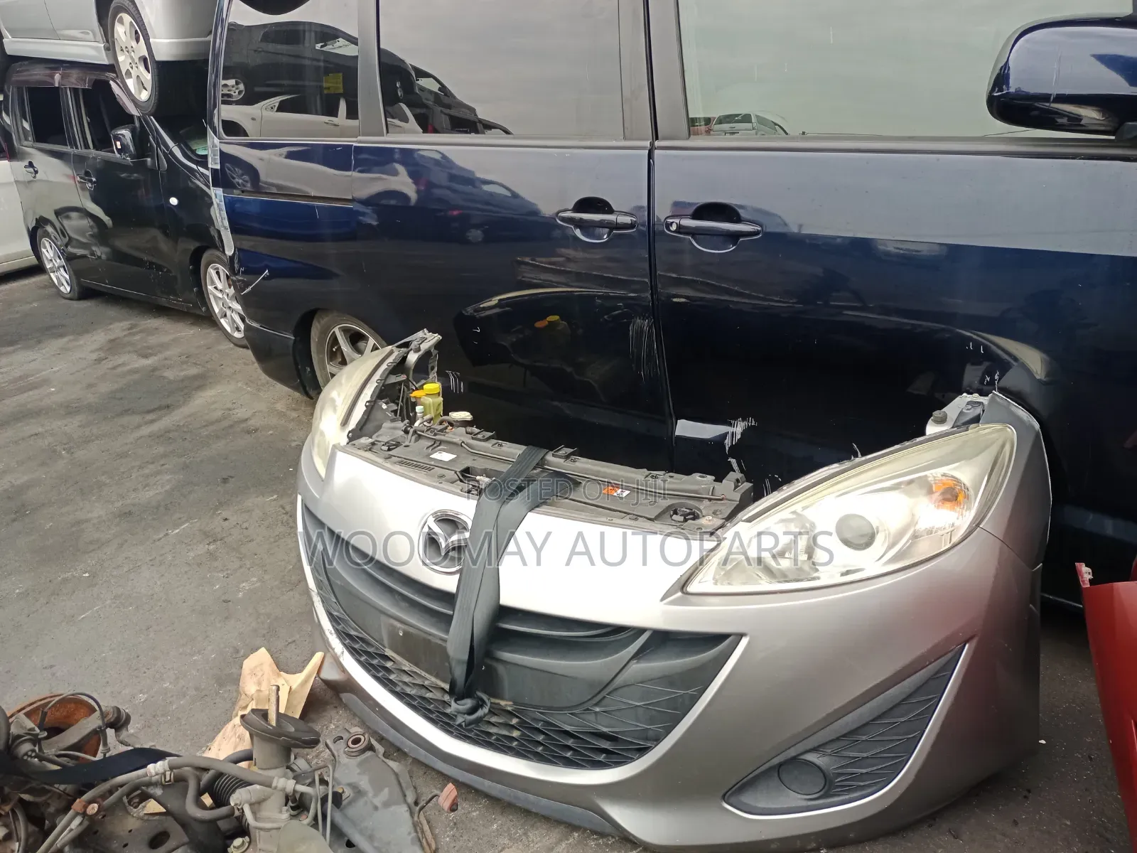 Mazda Premacy Nosecut