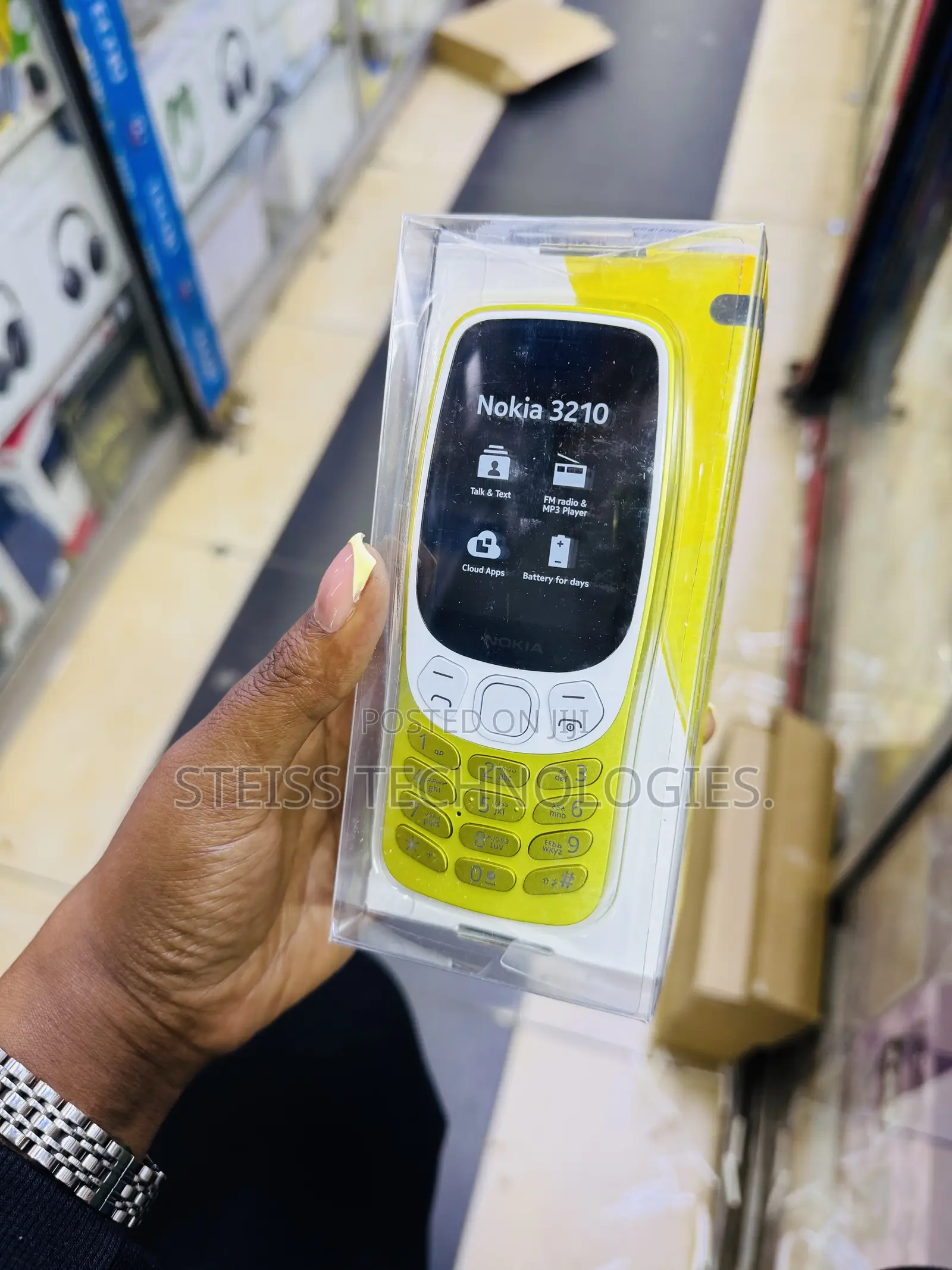 New Nokia 3210 Yellow