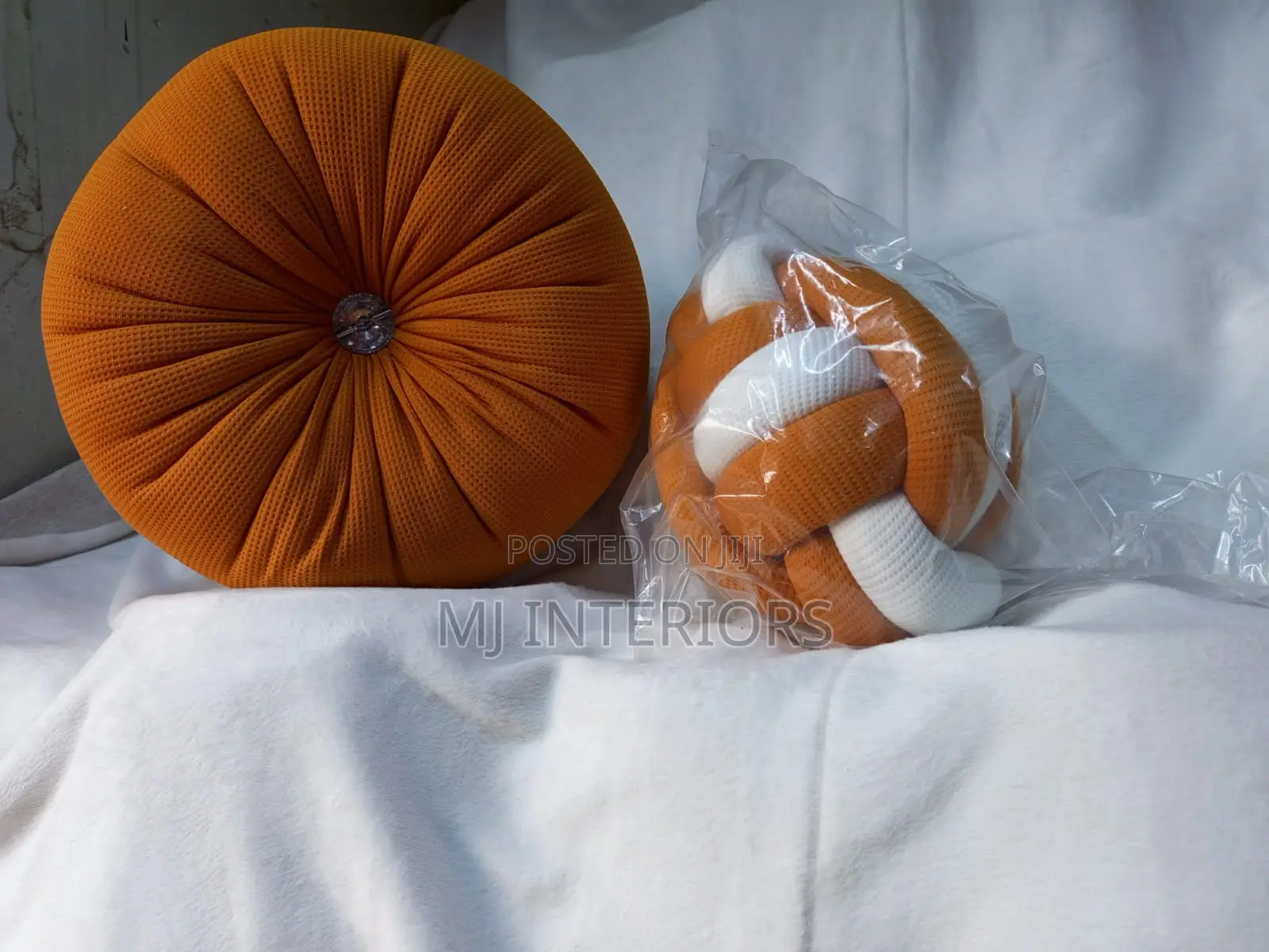 Stylish Red Pumpkin Cushion and Knot Pillow Home Decoration